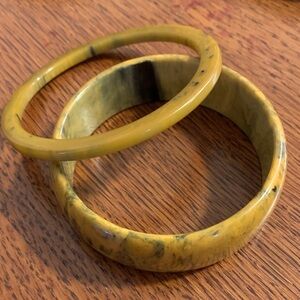 Bakelite Mottled Dark Mustard Yellow & Dark Green Bracelets
